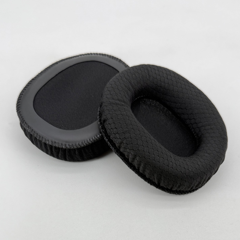 Husă din piele ecologică pentru căștile Marshall Monitor II ANC 2 — piele sintetică; instalare ușoară; confort la purtare.