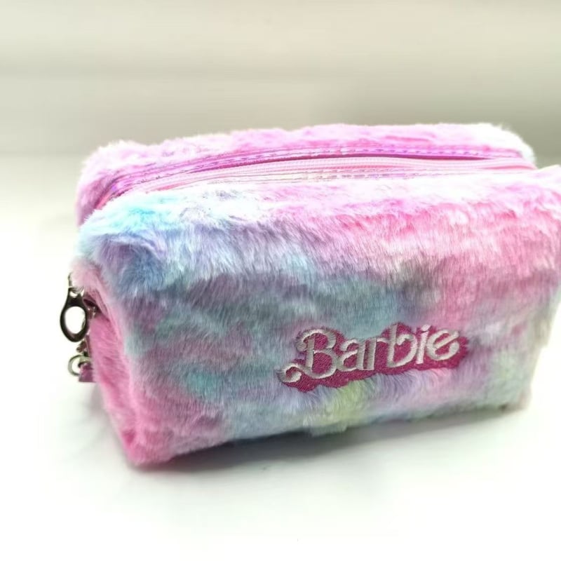 Τσαντάκι καλλυντικών από βελούδινο ύφασμα για ταξίδια — αστικός μινιμαλισμός, βελούδινη επιφάνεια, επένδυση πολυεστέρα, αδιάβροχο, διαπνέον και αντιβακτηριακό