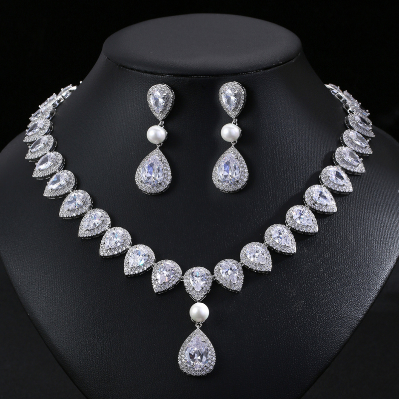 Zircon menyasszonyi fülbevaló és nyaklánc szett, vízcsepp alak, elegáns stílus, kevert kövek beépítéssel, BAOLILY/Polaroid
