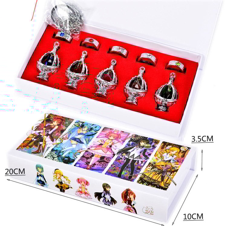 Ötvözetből készült ékszerszett elektroplatírozással, csavart lánccal, nyaklánccal és kézre illő ékszerekkel, függők szív, könnycsepp és harang formában