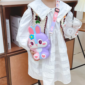 Geantă crossbody din silicon pentru copii, cu model desen animat, capacitate 120 ml, impermeabilă, fără căptușeală