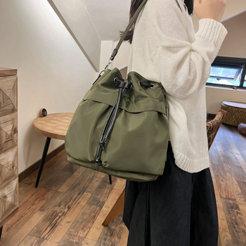 Bucket bag ruksak sa šniračem – gradska moda, najlon, jesen 2023, šifra proizvoda Wl&813, podstava poliester
