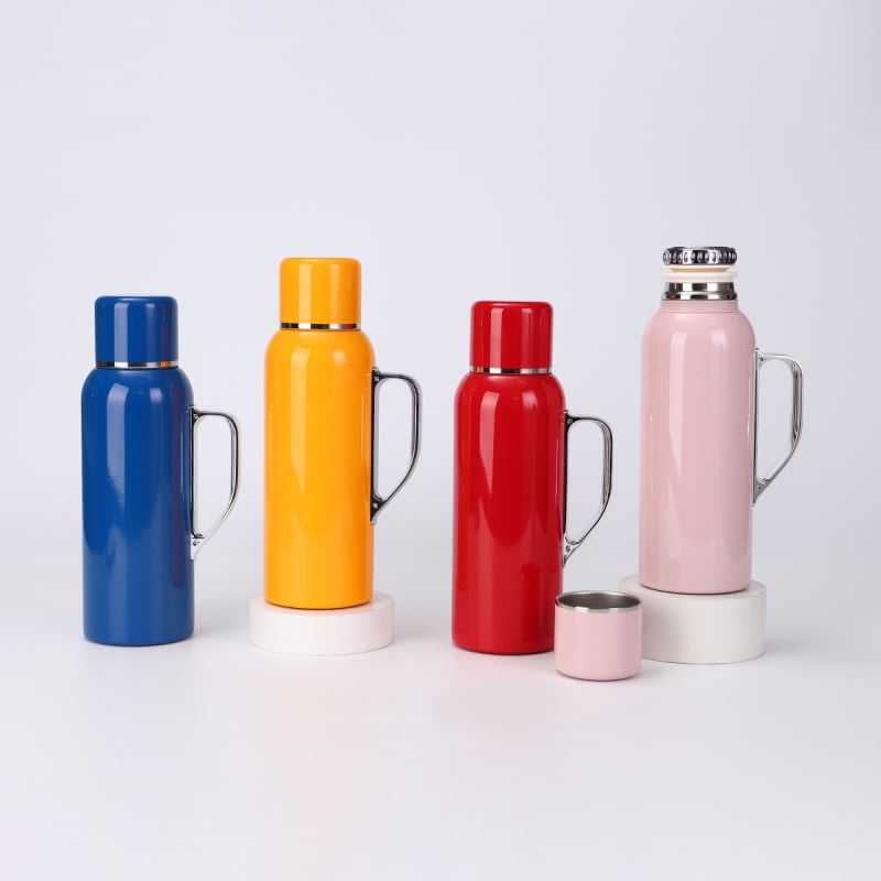 Hőmérséklet-kijelzővel ellátott termosz teáskannával, nagy kapacitás, tea szeparátorral, belső 316 rozsdamentes acél, 24–36 órás szigetelés, fogantyúval