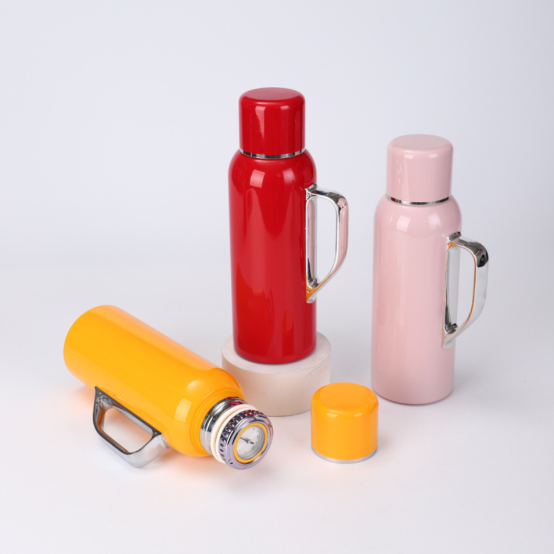 Hőmérséklet-kijelzővel ellátott termosz teáskannával, nagy kapacitás, tea szeparátorral, belső 316 rozsdamentes acél, 24–36 órás szigetelés, fogantyúval