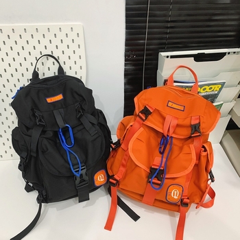 Хайкинг раница, унисекс, нейлонова, за планински спортове, с въздушни презрамки и подплата от полиестер, зимно издание 2024