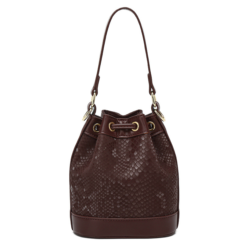 PU taška bucket, mestský minimalistický štýl, zapínanie šnúrkou, polyesterové vnútro, vnútorná kapsa na zips, pre každodenné nosenie