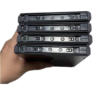 Nintendo Switch display model NS su valdikliu – vitrinos rekvizitas (Modelis:NS; Dėžė: priimančioji vienetė, 1 rankinis valdiklis, 1 pora; Svoris: 400 g; Žaidimo versija: paperback)