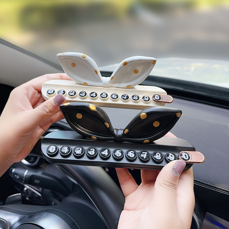 Automobilska privremena tablica za parkiranje s telefonskim brojem i dekoracijom od mašne (Model 002 • Materijal: Drugo • Tip: Skriven • Logotip: Ne • Obrada i prilagodba: Ne)