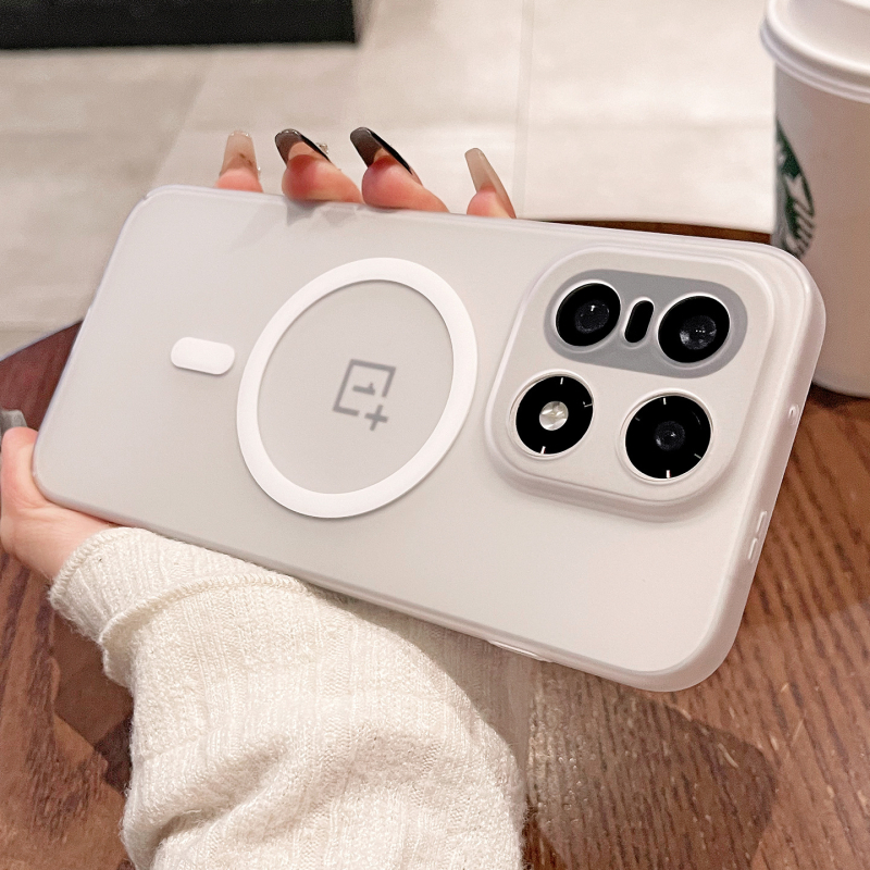 Pouzdro OnePlus 15 s magnetickým nabíjaním, proti pádu, odvádzanie tepla, PC materiál