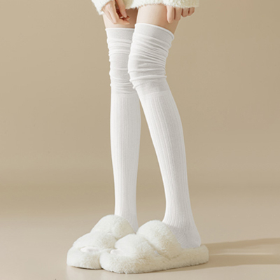 Set șosete peste genunchi și cizme – unisex, material mătase cu flori, model 69850, potrivit pentru sporturi pe gheață și zăpadă