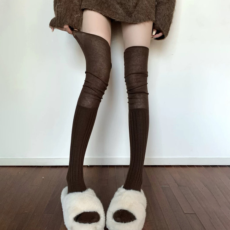 Set șosete peste genunchi și cizme – unisex, material mătase cu flori, model 69850, potrivit pentru sporturi pe gheață și zăpadă