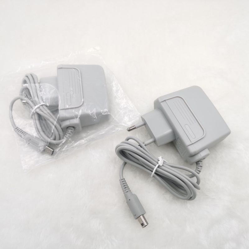 Încărcător SP/NDSL/3DS cu cablu, 110-240V, Carcasă ABS, fabricat în Shenzhen