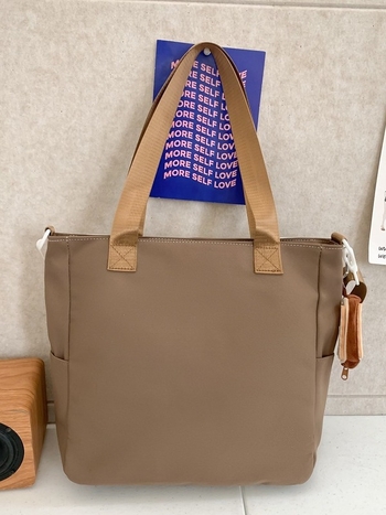 Geantă crossbody pentru fete, stil japonez inspirat de colegiu, capacitate mare (nylon; impermeabilă; model cu litere)