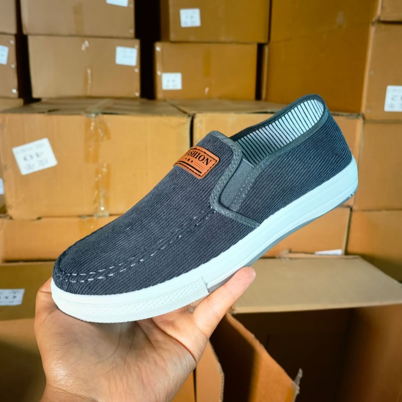 Vīriešu ikdienas platnene kurpes, virsējā daļa no auduma, apaļa purngala, zems potītes līmenis, injekcijas veidota zole, 100% kokvilnas iekšējā zole