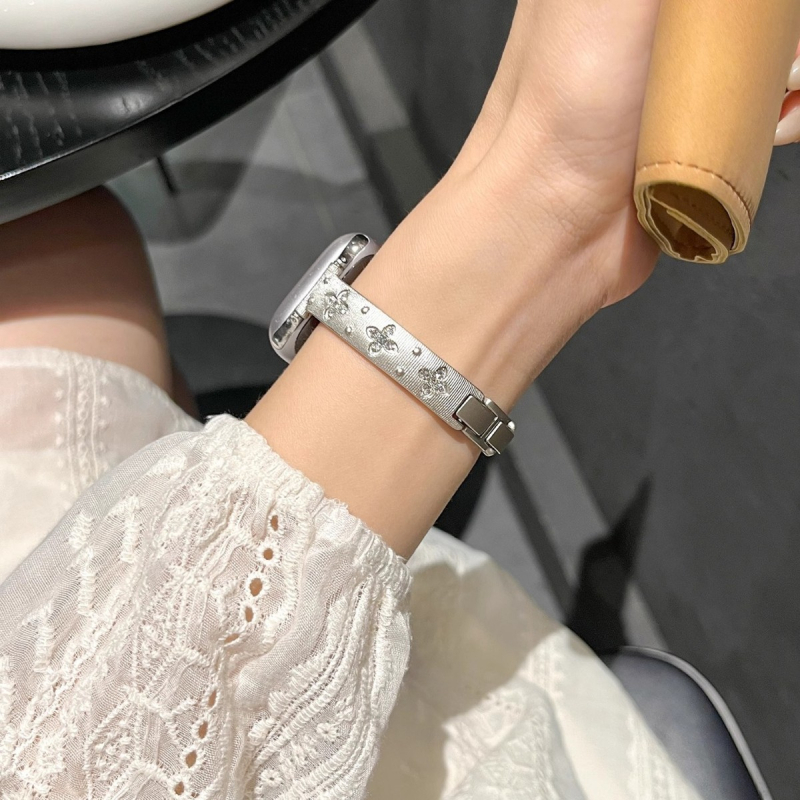 Buccellati-inspirirana metalna narukvica za Apple Watch S10 – ženski metalni kaiš, 38–49 mm