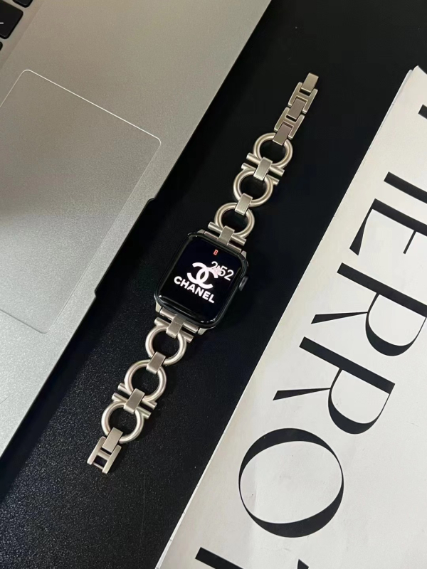 Brățară din lanț metalic pentru Apple Watch Series 8/9 Ultra și iWatch SE S765 – lansată în 2023, ambalaj OPP, stil fashion