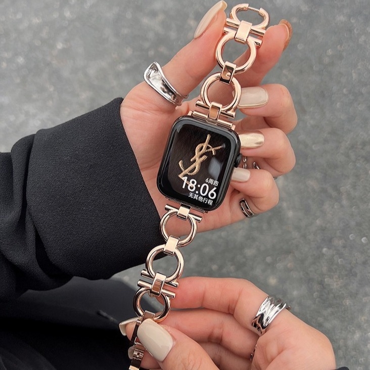 Brățară din lanț metalic pentru Apple Watch Series 8/9 Ultra și iWatch SE S765 – lansată în 2023, ambalaj OPP, stil fashion