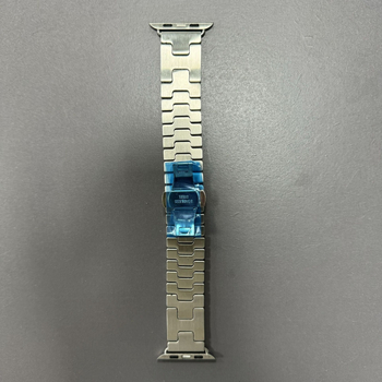 Brățară metalică pentru Apple Watch Series 10, lățime 22 mm, cataramă tip fluture, stil modern