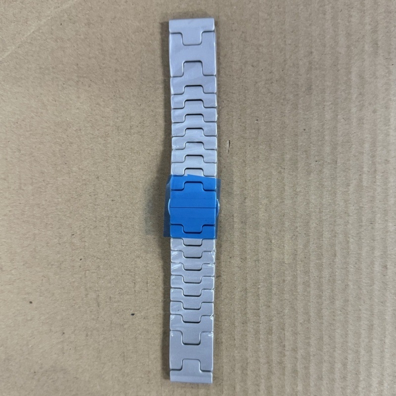 Brățară metalică pentru Apple Watch Series 10, lățime 22 mm, cataramă tip fluture, stil modern