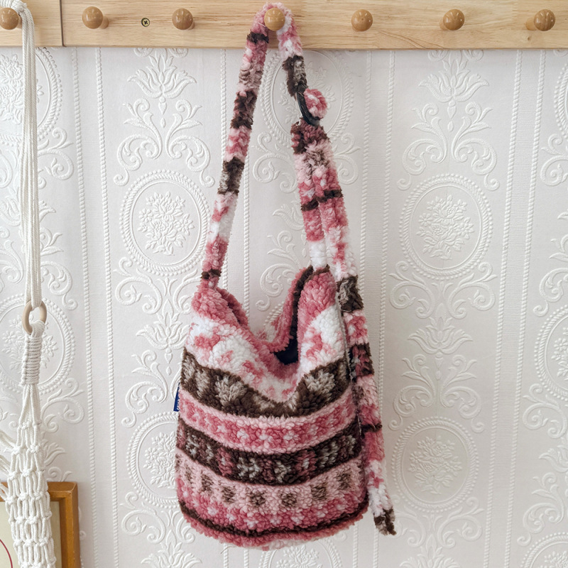 Nova Feld ženska torba za rame za jesen-zimu, pliš, podesiva, svakodnevna i svestrana, velikog kapaciteta, crossbody