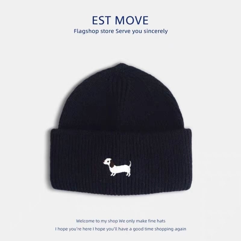 Gyerekeknek készült gyapjú kötött sapka koreai hímzett kutya motívummal, meleg és szélálló, kupola stílusú, poliészter anyag