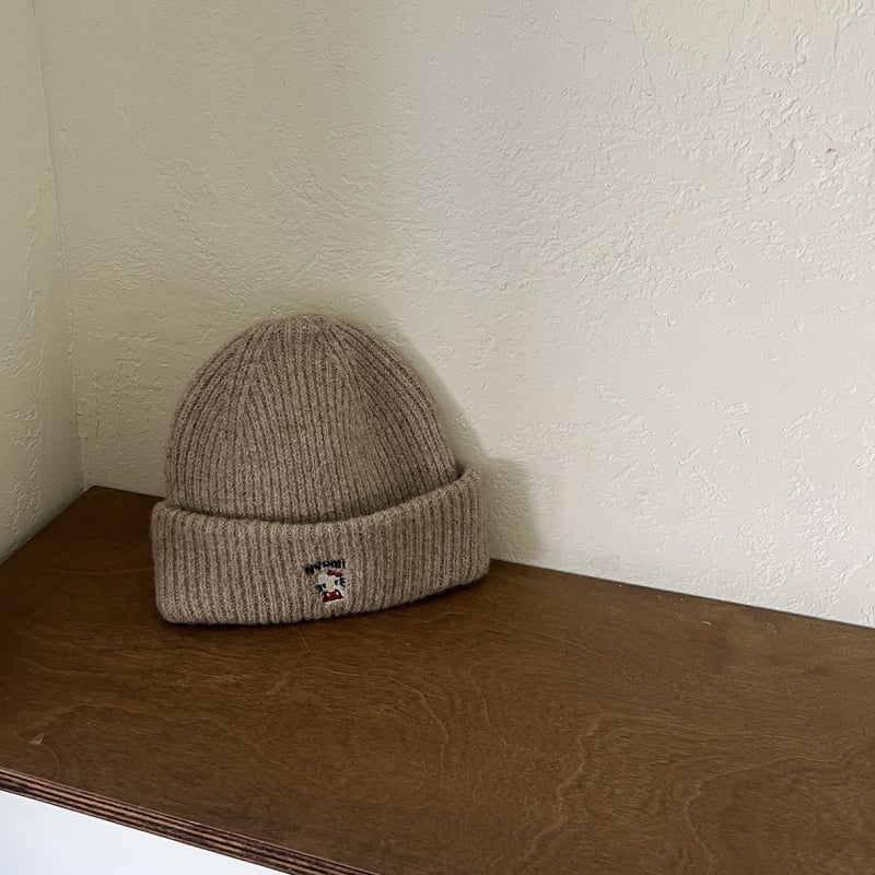 Kötött gyerek sapka macskás hímzéssel — Winter 2025, meleg és szélálló, kupola alakú, macskás hímzés, 2–10 éveseknek