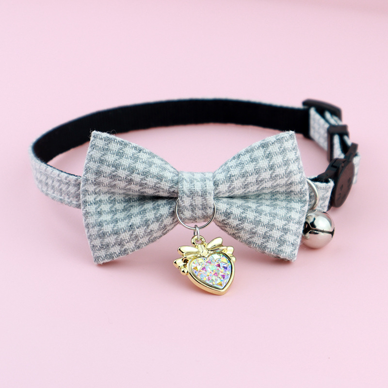 Colier pentru animale de companie cu clopoțel, carouri houndstooth, din bumbac-poliester, Aurora Pet
