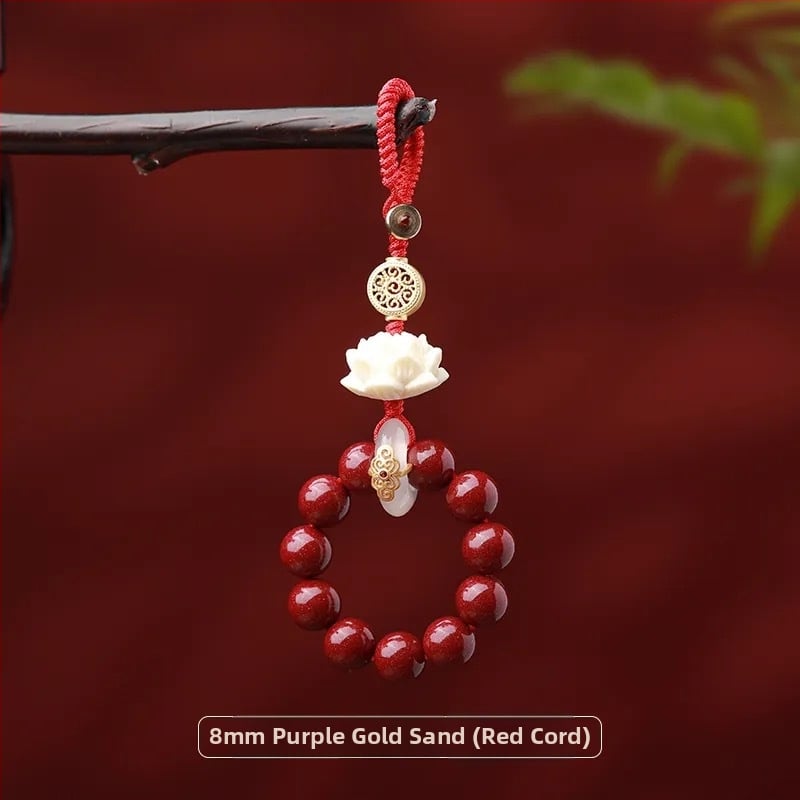 Cinnabar karoliai su viduramžių stiliumi ir literatūrinio retro detalėmis, 2025 m. pavasaris leidimas.