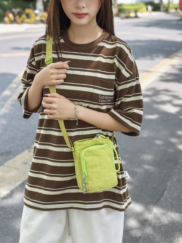 Geantă pentru telefon mobil crossbody | Nailon, închidere cu șnur, formă verticală pătrată, stil street fashion, căptușeală poliester