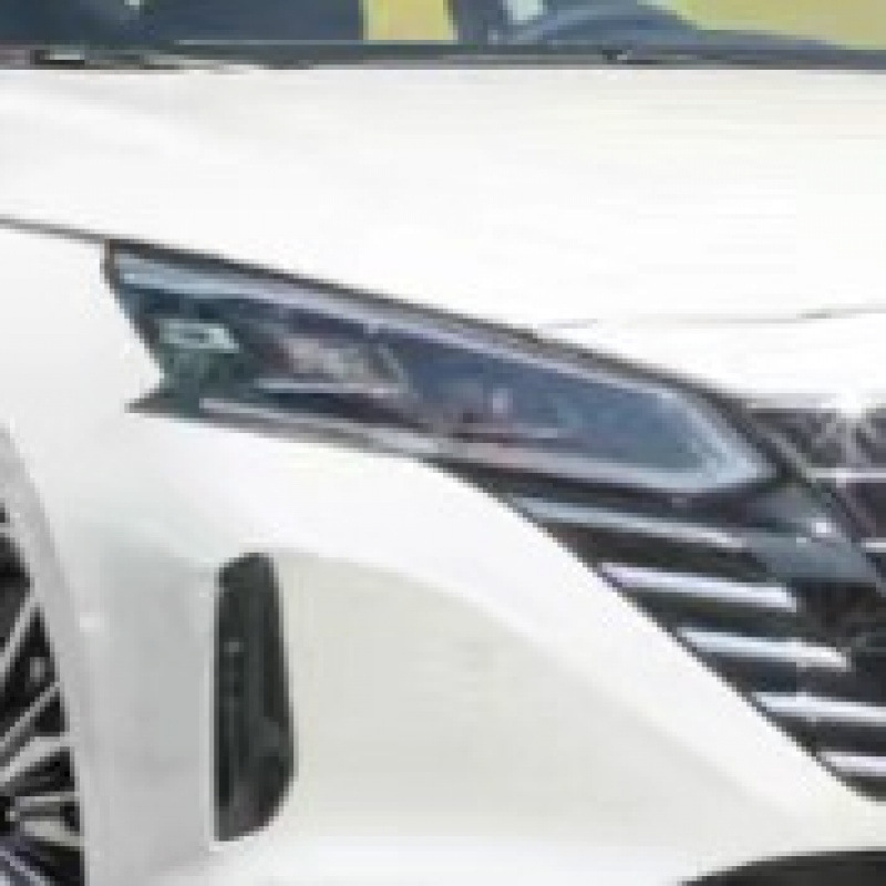 Film TPU pentru faruri și stopuri Teana, Patrol, Murano, GT-R și 370Z — film cu controlul luminii