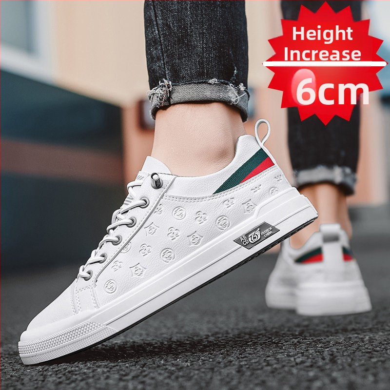 Férfi mokaszlin micro-szálas felsővel, hegyes orr, gumírozott talp, elülső pántos zárás, kényelmes viselet