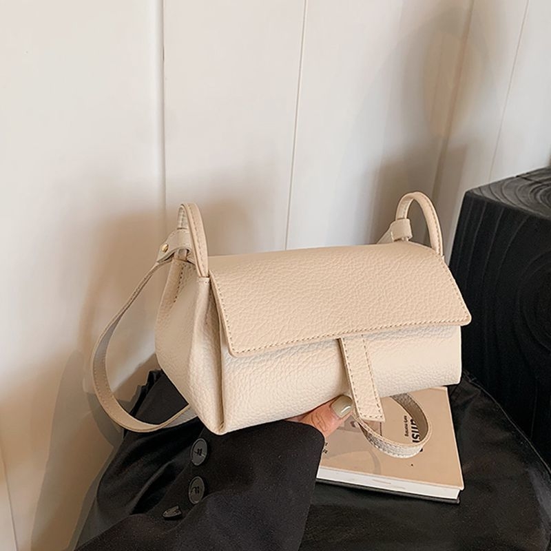 Dámska taška s vankúšikom - mini štvorcový štýl, PU podšívka, zapínanie na zips, štýl Mix and match, značka Unique, uvedené jar 2018