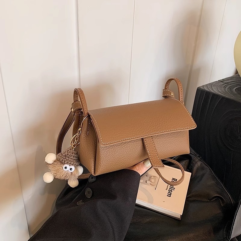 Dámska taška s vankúšikom - mini štvorcový štýl, PU podšívka, zapínanie na zips, štýl Mix and match, značka Unique, uvedené jar 2018