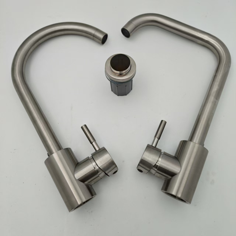 Кухненски смесител за мивка с издърпващ се чучур, 304 неръждаема стомана, седящ монтаж, керамичен дисков клапан, модел Y-1027