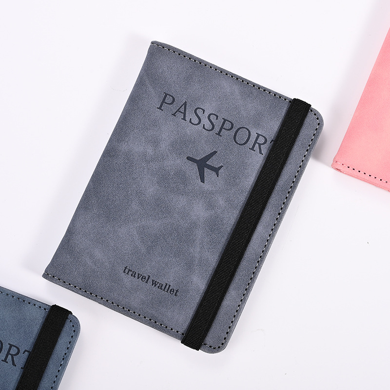 Držač putovnice PU – jednobojni uzorak, PU podstava, prozračan, vodootporan, izuzetno lagan; putnički stil