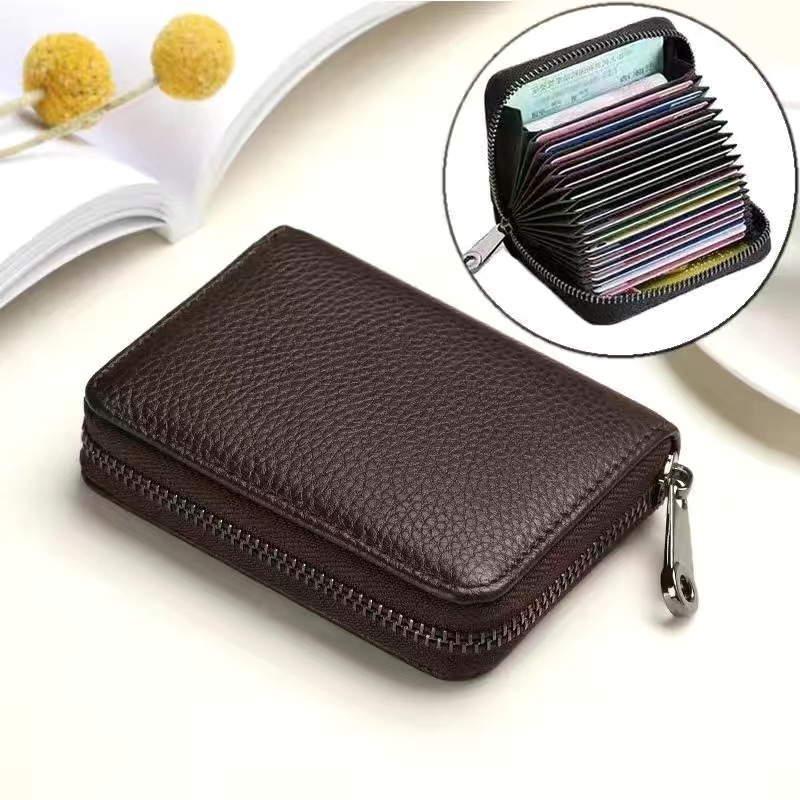 Držač kartica ultra-tanki dizajna, anti-demagnetizacijska zaštita, velika kapaciteta, višestruki pretinci (Materijal: PU; Podstava: kravlja koža; Unisex)