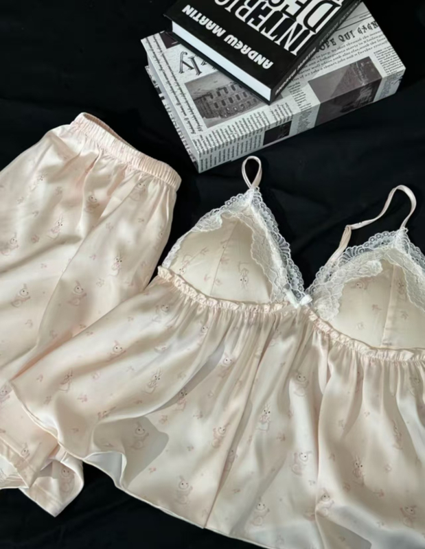 Sea Salt Bunny Ice Silk nakts komplekts ar karikatūru apdruku, šorti, krūšu spilventiņš – četru daļu komplekts