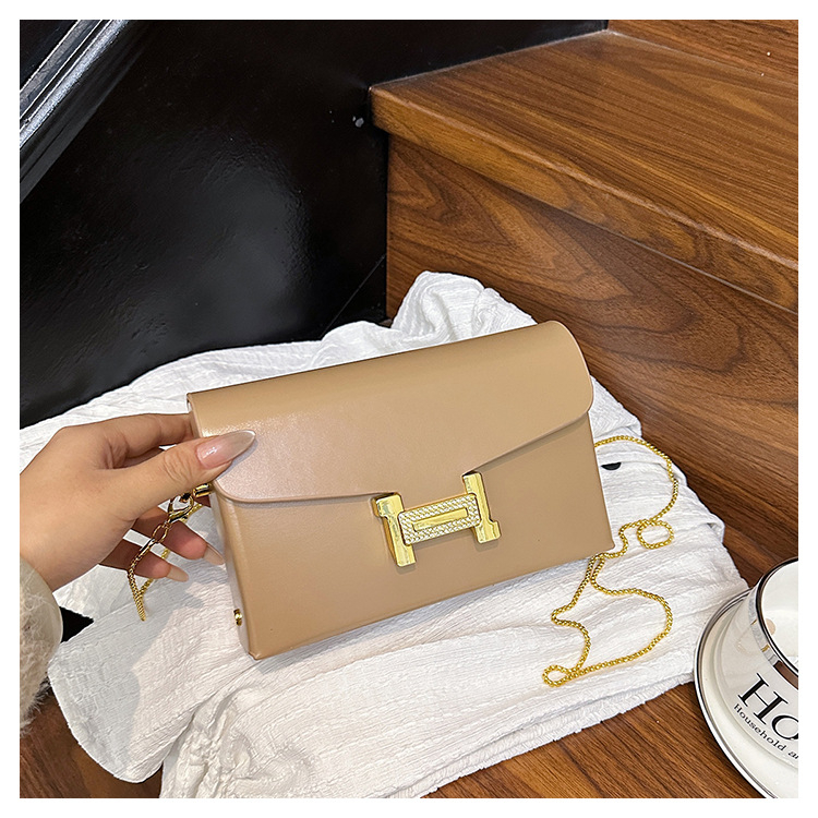 PU anyagú crossbody táska, vízszintes négyszög alakú, zár, poliészter-pamut bélés