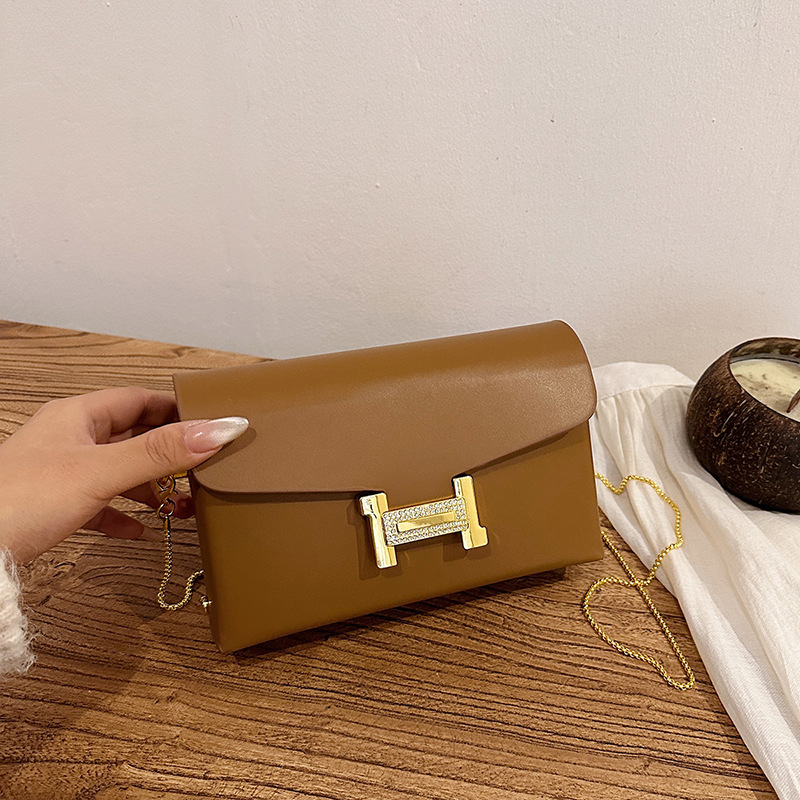 PU anyagú crossbody táska, vízszintes négyszög alakú, zár, poliészter-pamut bélés