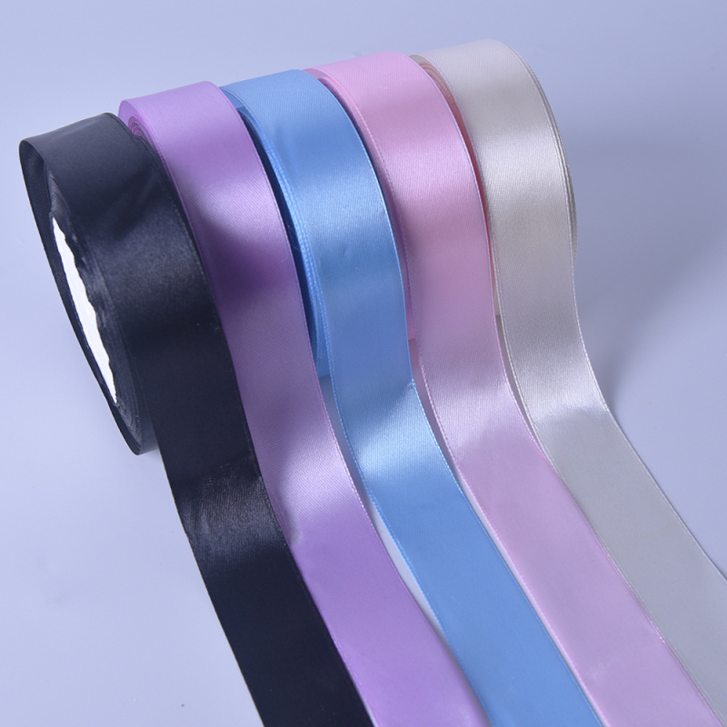 Сатенова лента Yu chen | Polyester | за сватби, опаковки за подаръци, украса на торти (Polyester, Yu chen, Wedding ribbon, Gift packaging, Cake packaging)