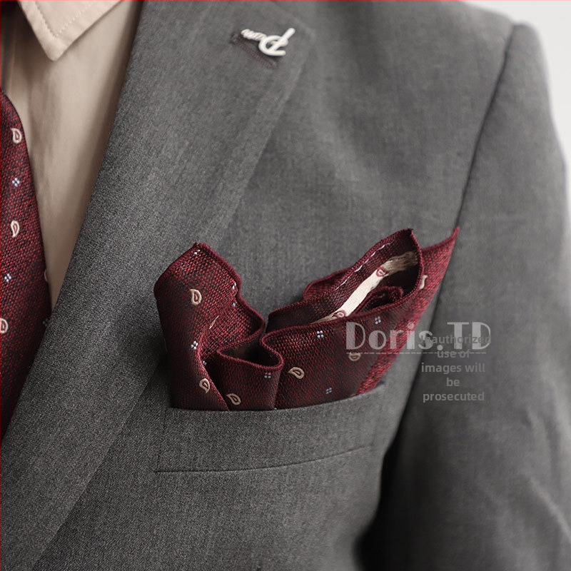 Vīriešu kabatas kvadrāts ar retro dizainu un punktu rakstu (Materiāls: poliestera šķiedra; Stils: vakara apģērbs; Apstrādes metode: Jacquard; Raksts: punktveida; Dzimums: vīrietis)