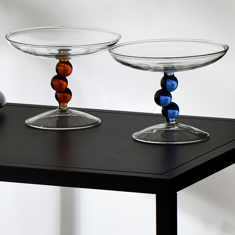 Стъклена чиния за плодове с високи крака, ръчно издута, Nordic INS стил, първо качество