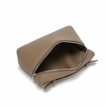 LP19 torba od prvog sloja kože, box torba, gradski minimalistički stil, jastučić-oblika, zatvaranje zipom, jedan ramenski remen