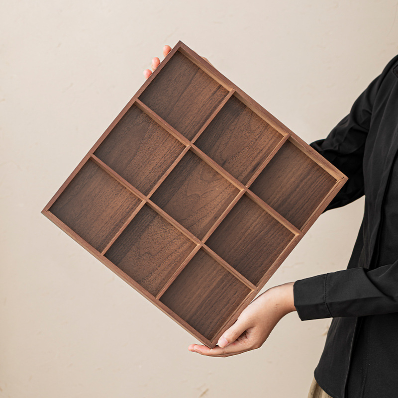 Bambuszból készült snack tál kilenc rekesszel, kínai stílusú tea-szertartáshoz, nassolnivalók és aszalt gyümölcsök tálalására