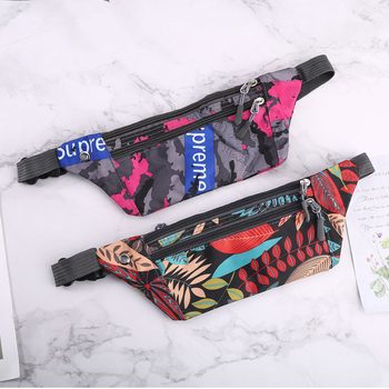 Vyrinė drobės juosmens krepšys, gatvės stilius, anti-theft funkcija, raidžių raštas, kamufliažinis modelis (Stilius: street trend; Medžiaga: drobė; Funkcija: anti-theft; Raštas: raidės; Modelis: kamufliažinis juosmens krepšys)