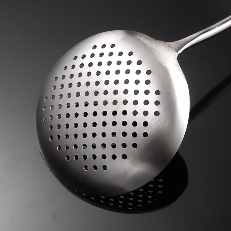 Yanxing set kuhinjskih alata od nehrđajućeg čelika s drškom od krušnog drveta — lopatica, skimmer, jušna žlica