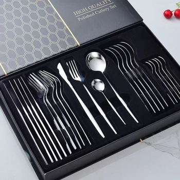 Set tacâmuri din oțel inoxidabil, 24 piese, într-o cutie cadou cu capac flip-top; include cuțit, furculiță, lingură, linguriță și linguriță pentru gheață; 410 oțel inoxidabil; luciu oglindă; stil minimalist modern
