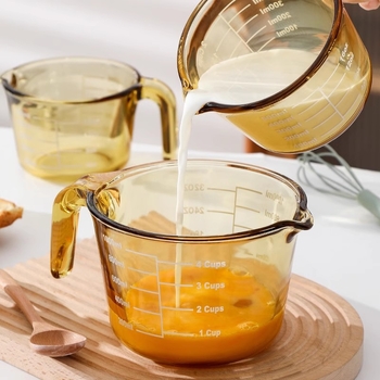 Magas hőállóságú üveg mérőpohár skálával, konyhai sütéshez