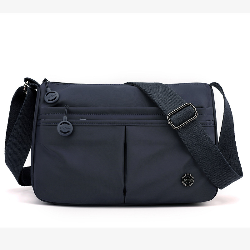 Aotian crossbody torbica od Oxford platna, vodoravni kvadratni oblik – zatvaranje na zip, laminirani pretinac, trodimenzionalan vanjski dizajn