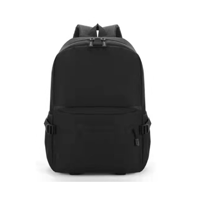 Putni ruksak od Oxford platna, vodootporan, kapacitet 20-35L, reljefne kožne detalje, zakrivljene naramenice